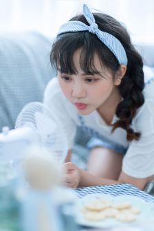 丰满女教师2完整无删减版